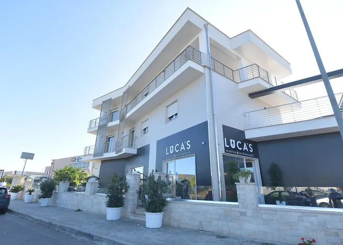 Noemi فندق مبيت وإفطار