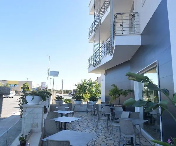 فندق مبيت وإفطار Noemi *