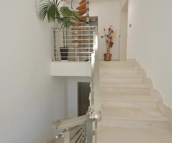 Noemi فندق مبيت وإفطار